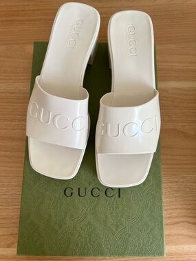 Gucci White Rubber Slide Sandals